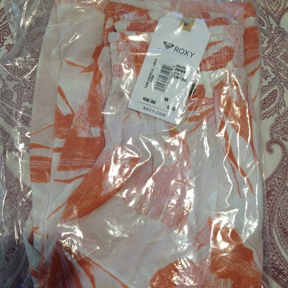 NWT 2PC Roxy From Coachella With Fun Festival Set - Picture 8 of 10